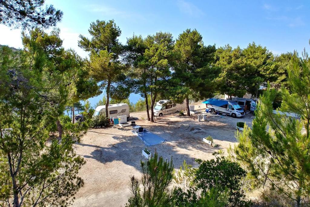 Kamp Vira Mobile Homes Хвар Екстер'єр фото